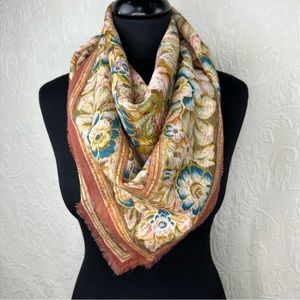 Echo Club 7 Wool Floral VTG Scarf